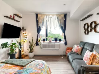 Photo #5: 2235809 Listing