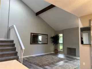 Photo #5: 2236138 Listing 