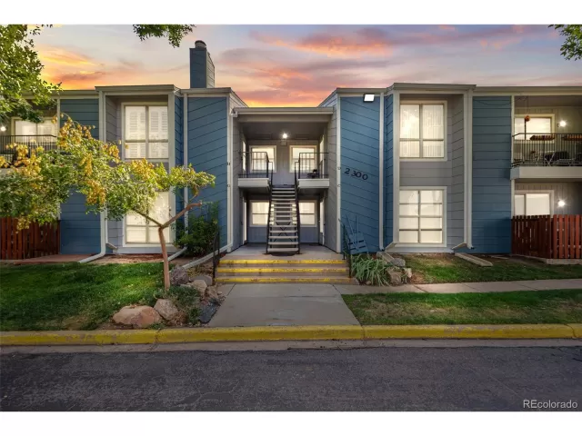 MLS: 2237953 Condo For Sale