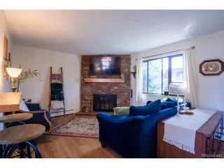 Photo #5: 2240560 Listing 