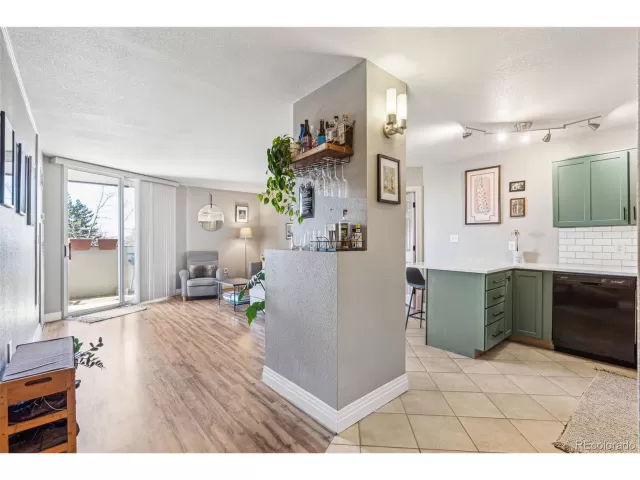 MLS: 2240783 Condo For Sale