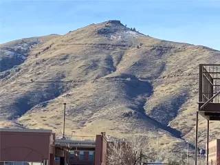 Photo #3: 2241101 Listing