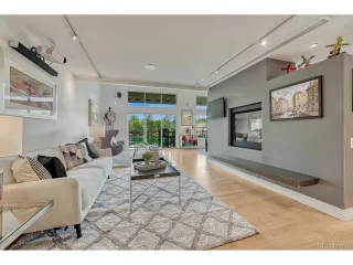 Photo #3: 2241721 Listing 