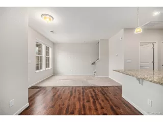 Photo #6: 2243910 Listing 