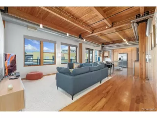 Photo #3: 2244376 Listing 