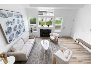 Photo #2: 2245815 Listing