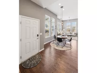 Photo #2: 2247936 Listing