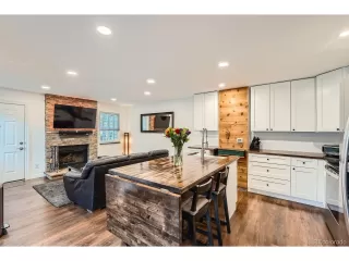 More Details about MLS # 2249776 : 2286 S PITKIN WAY A AURORA CO 80013