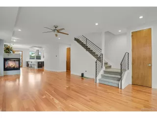 Photo #5: 2250715 Listing