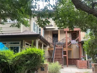 Photo #2: 2250929 Listing 