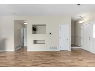 Photo #6: 2255302 Listing 