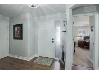 Photo #2: 2257030 Listing