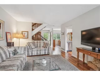 Photo #6: 2259545 Listing