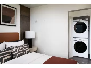 Photo #5: 2259677 Listing