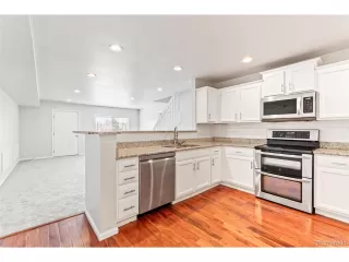 Photo #3: 2261830 Listing 