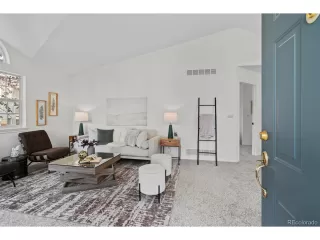 Photo #2: 2262249 Listing