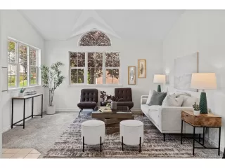 Photo #4: 2262249 Listing