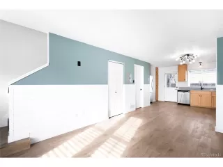 Photo #3: 2262907 Listing 