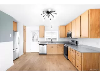 Photo #4: 2262907 Listing 