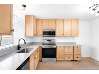 Photo #5: 2262907 Listing 