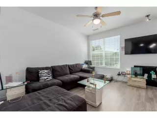 Photo #4: 2263392 Listing