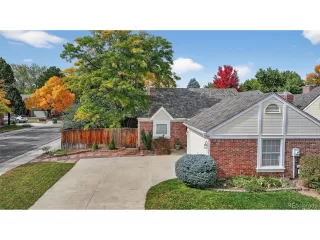 Photo #2: 2266633 Listing 