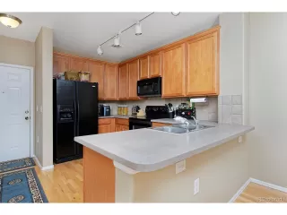 Photo #3: 2269682 Listing