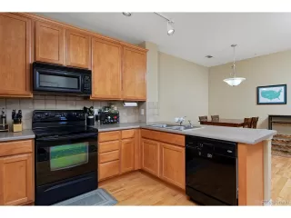 Photo #4: 2269682 Listing