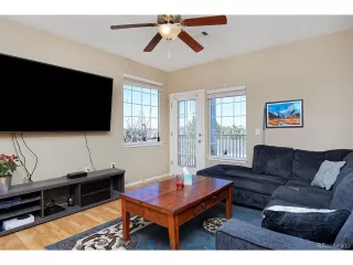 Photo #6: 2269682 Listing