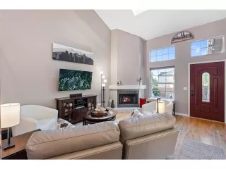 Photo #4: 2270639 Listing