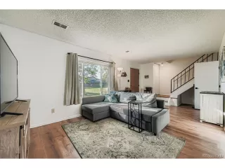 Photo #2: 2271926 Listing