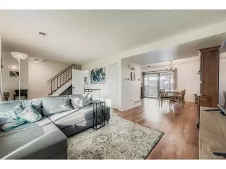 Photo #5: 2271926 Listing