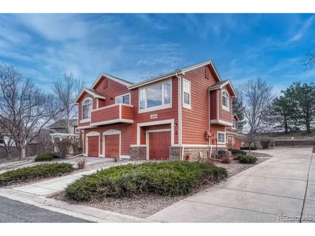 MLS: 2272296 Condo For Sale