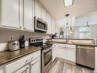 Photo #5: 2272531 Listing