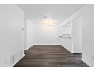 Photo #4: 2273788 Listing 