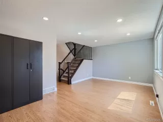 Photo #3: 2273898 Listing