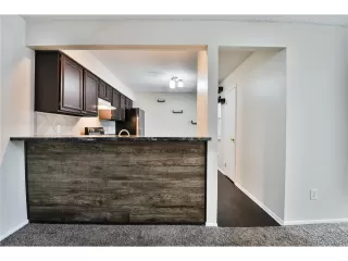Photo #4: 2274254 Listing