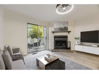 Photo #3: 2277776 Listing