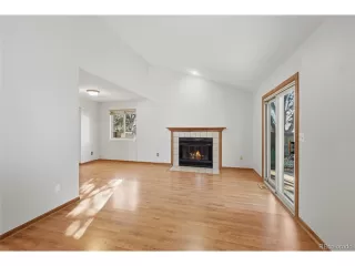 Photo #4: 2278090 Listing 