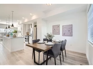 Photo #3: 2279521 Listing