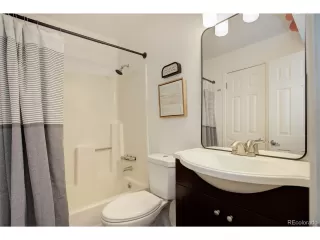 Photo #2: 2281537 Listing 