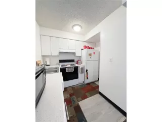 Photo #4: 2281663 Listing 