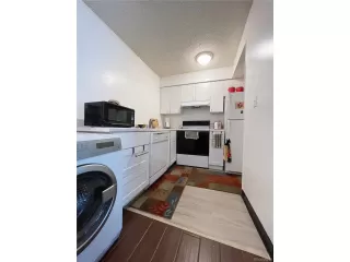 Photo #5: 2281663 Listing 