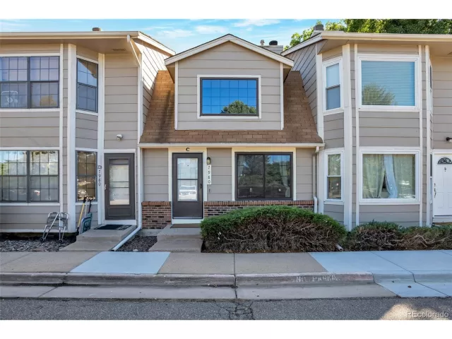 MLS: 2281740 Condo For Sale