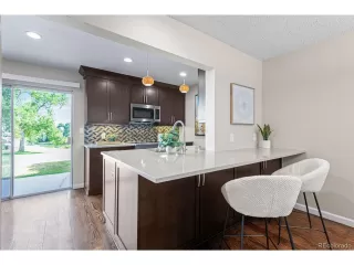 Photo #4: 2282130 Listing 