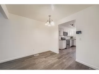 Photo #4: 2283580 Listing 