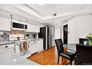 Photo #6: 2283644 Listing 