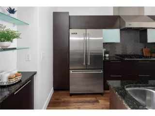 Photo #6: 2284218 Listing 