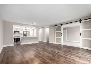 Photo #2: 2284570 Listing 