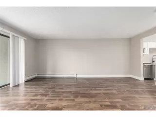 Photo #5: 2284570 Listing 